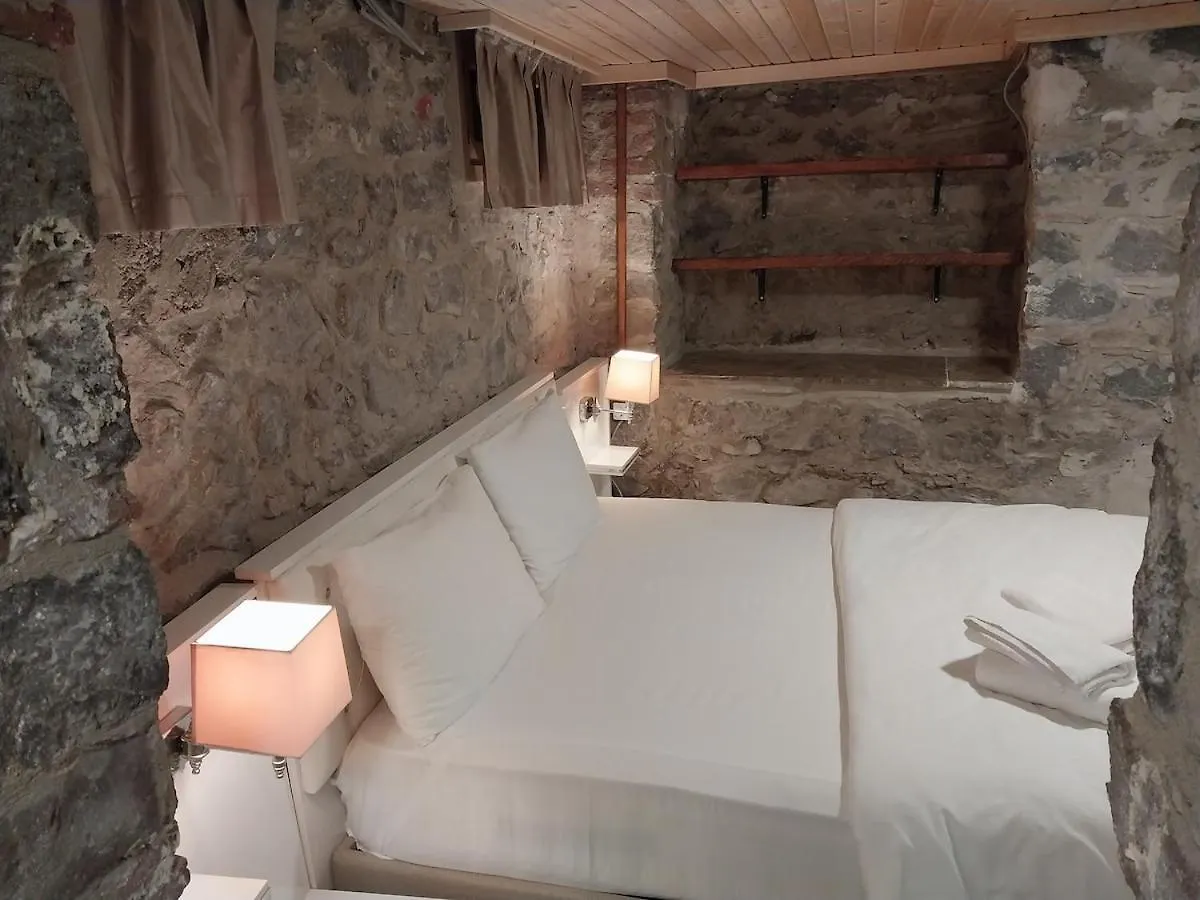 Akraios Guesthouse Beautiful Stone House In Konak İzmir Turquie