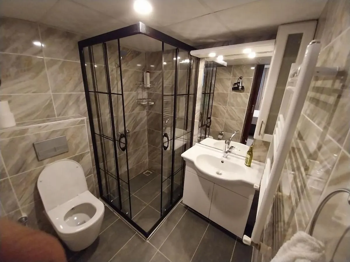 Akraios Guesthouse Beautiful Stone House In Konak İzmir Appartement